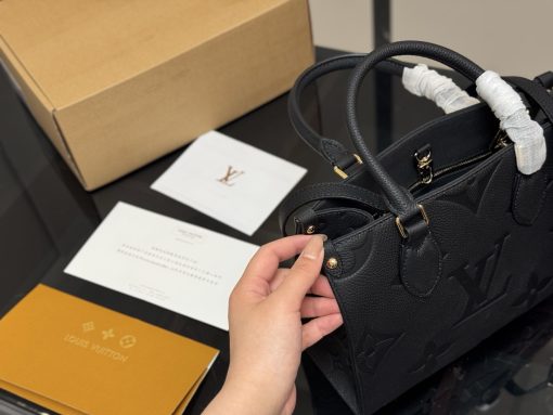 LV shopping bag - Image 5