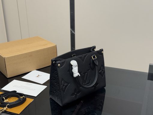 LV shopping bag - Image 3