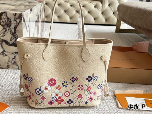 LV shopping bag - Image 9
