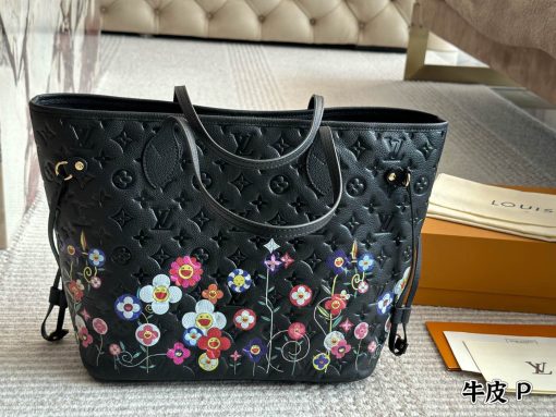 LV shopping bag - Image 5