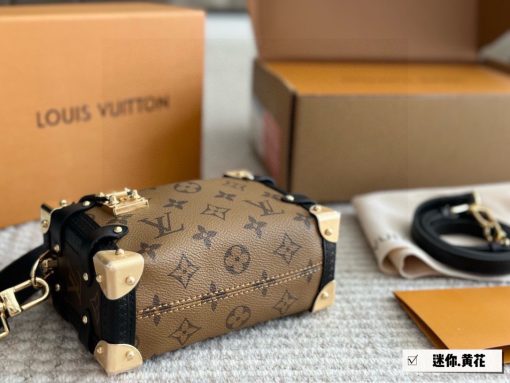 Lv soft case - Image 3
