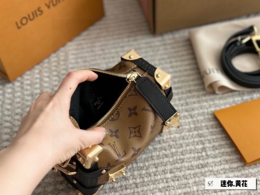 Lv soft case - Image 2