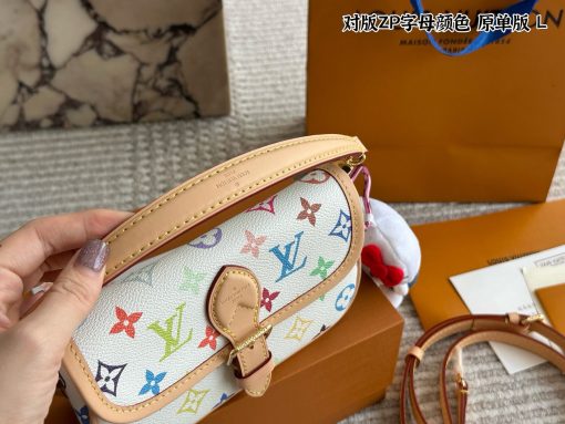 LV baguette - Image 8