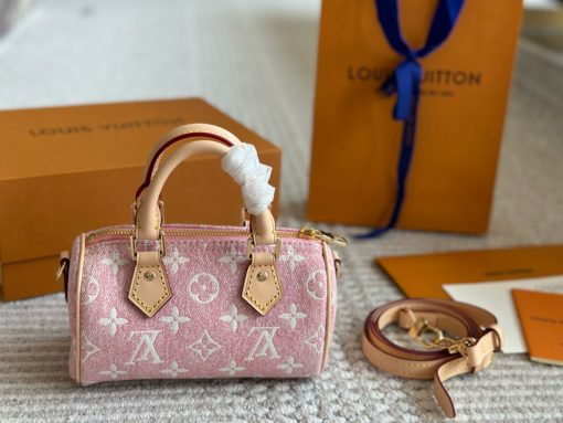 LV pillow bag - Image 7