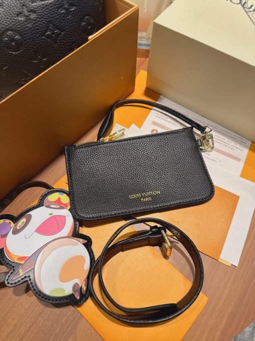 LV crossbody bag - Image 6