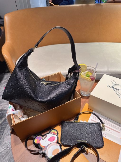 LV crossbody bag - Image 3