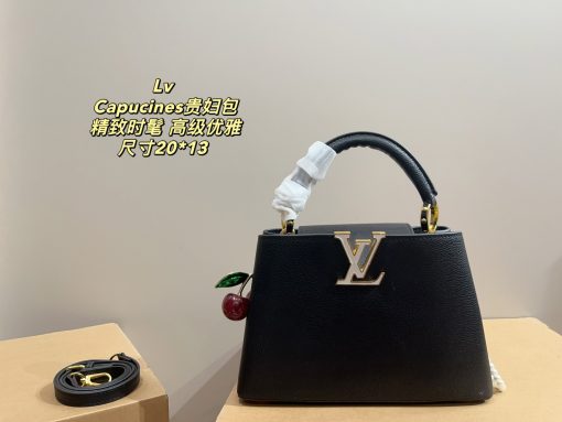LV Capucines - Image 5