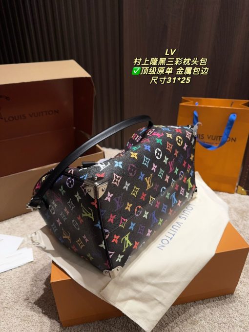 LV pillow bag - Image 6