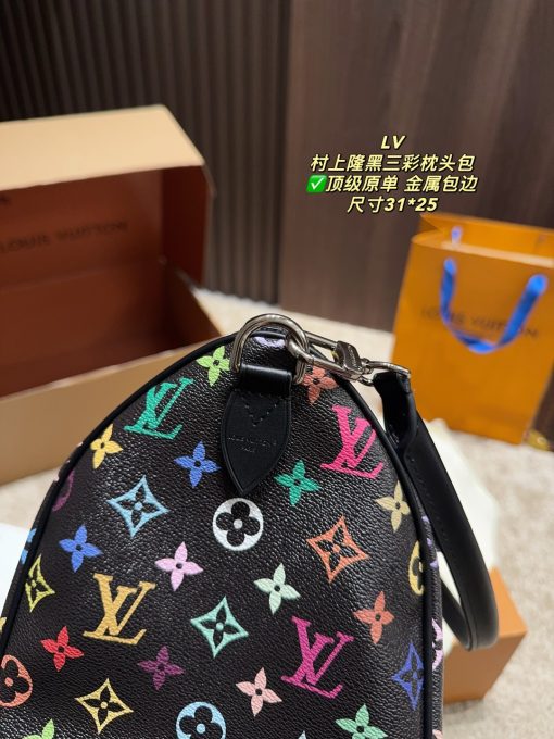 LV pillow bag - Image 4