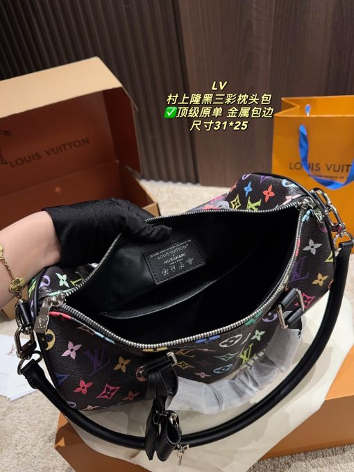 LV pillow bag - Image 2
