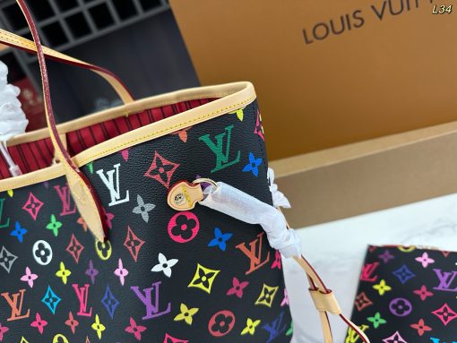 LV shopping bag - Image 4