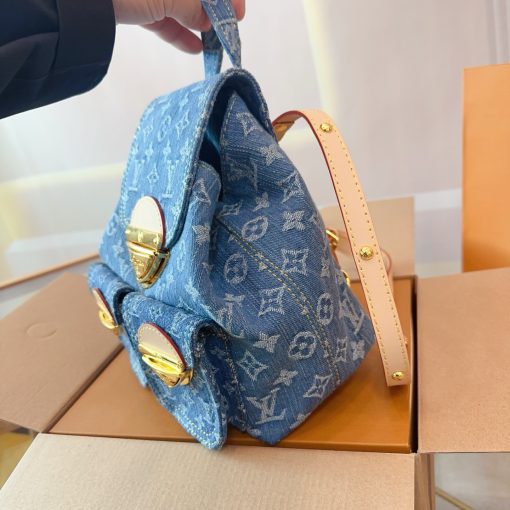LV backpack - Image 7