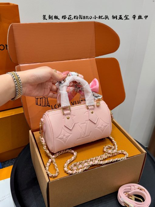 LV pillow bag - Image 8