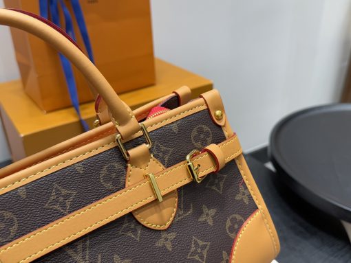 LV tote bag - Image 5