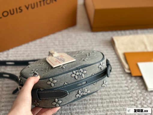 LV round cake bag - Image 8