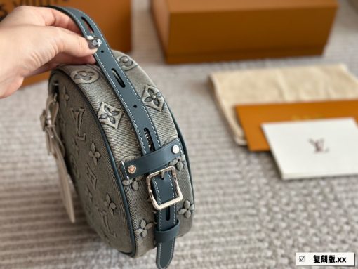 LV round cake bag - Image 7