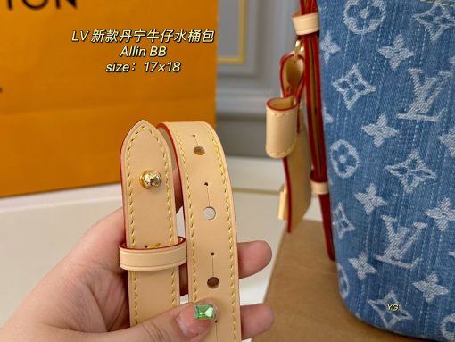 LV bucket bag - Image 6