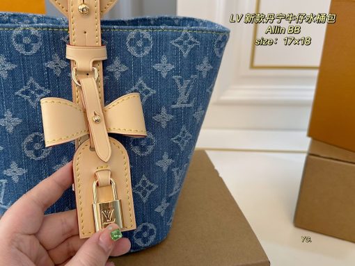 LV bucket bag - Image 4