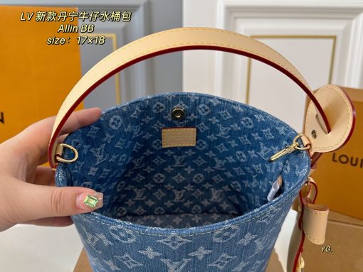 LV bucket bag - Image 2