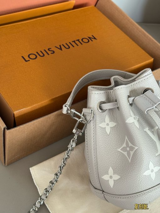 LV bucket bag - Image 7