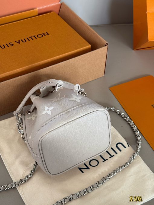 LV bucket bag - Image 5