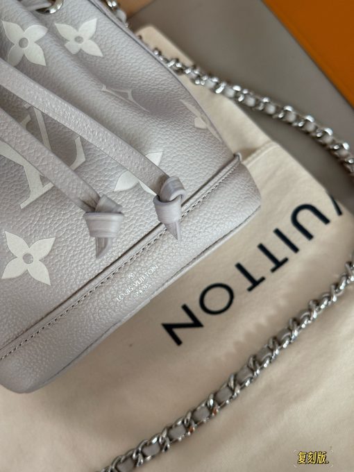 LV bucket bag - Image 4