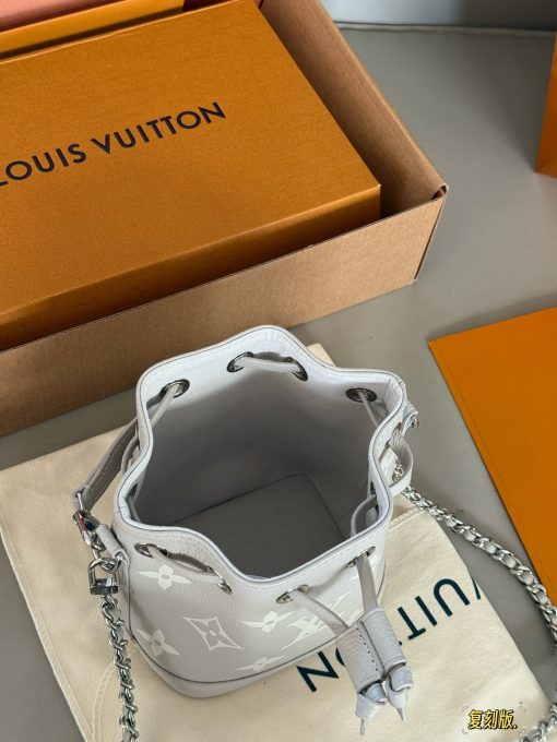 LV bucket bag - Image 2