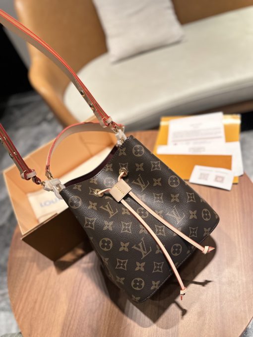 LV bucket bag - Image 2