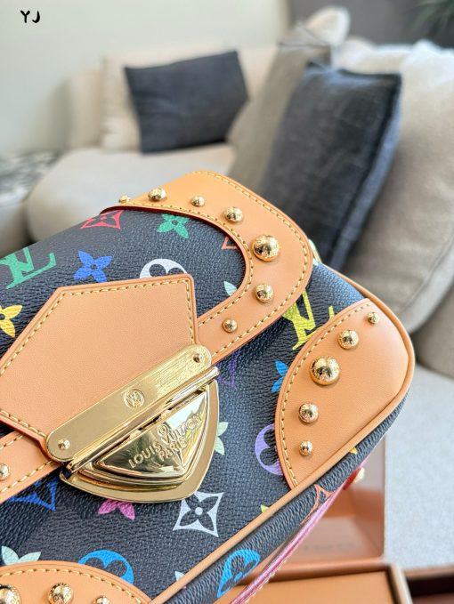 LV underarm bag - Image 6
