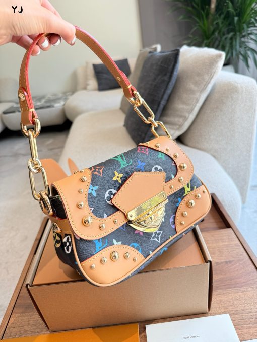 LV underarm bag - Image 4
