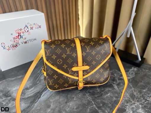 LV crossbody bag - Image 4