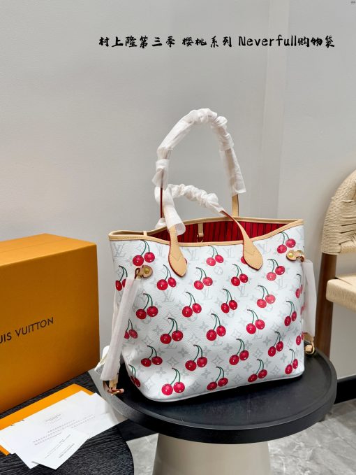 LV shopping bag - Image 7