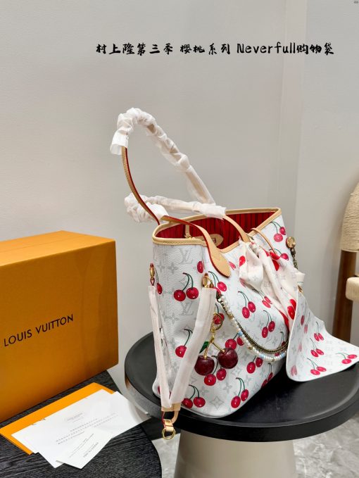 LV shopping bag - Image 6