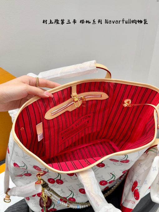 LV shopping bag - Image 2