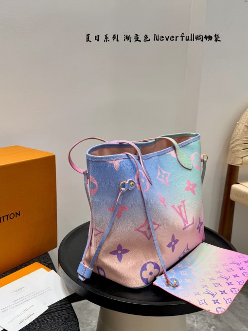 LV shopping bag - Image 6