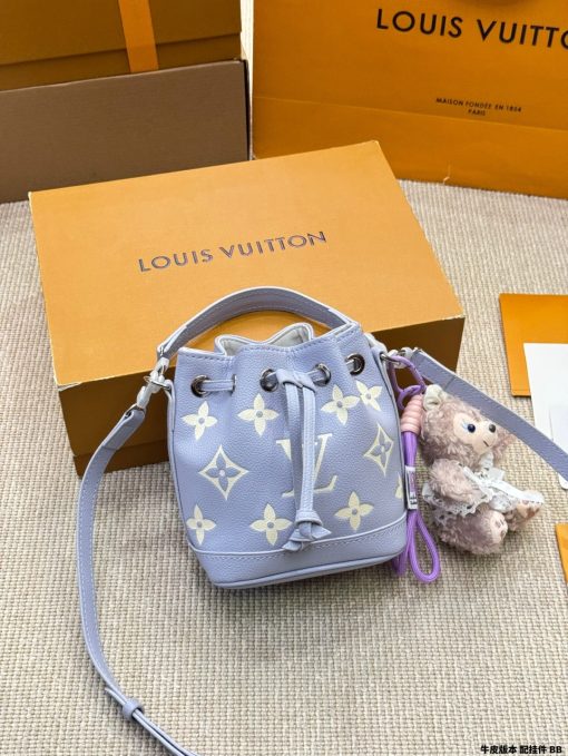 LV bucket bag - Image 8
