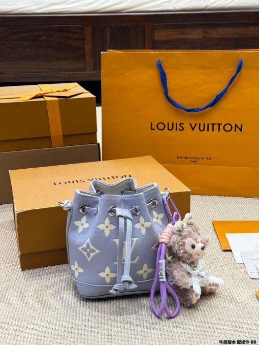 LV bucket bag - Image 3