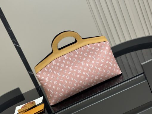 LV handbag - Image 3