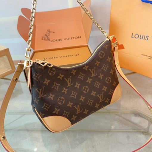 LV horn bag - Image 9