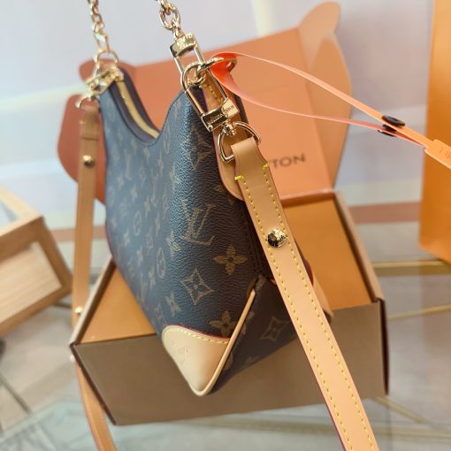 LV horn bag - Image 6