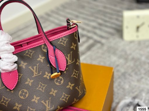 LV bucket bag - Image 8