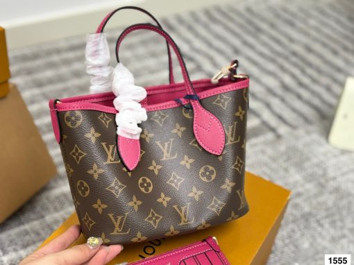 LV bucket bag - Image 3