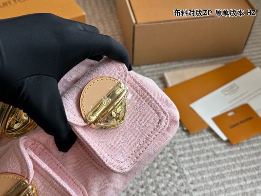 LV backpack - Image 9