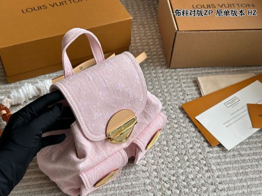 LV backpack - Image 7