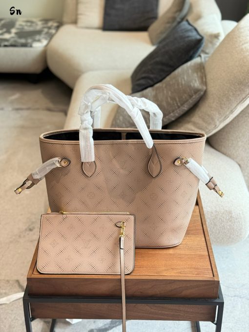 LV shopping bag - Image 8