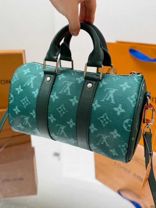 LV pillow bag - Image 5
