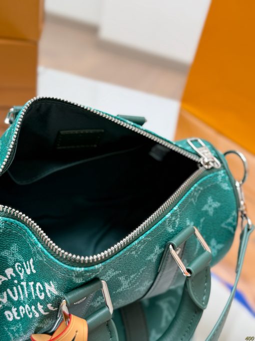 LV pillow bag - Image 2