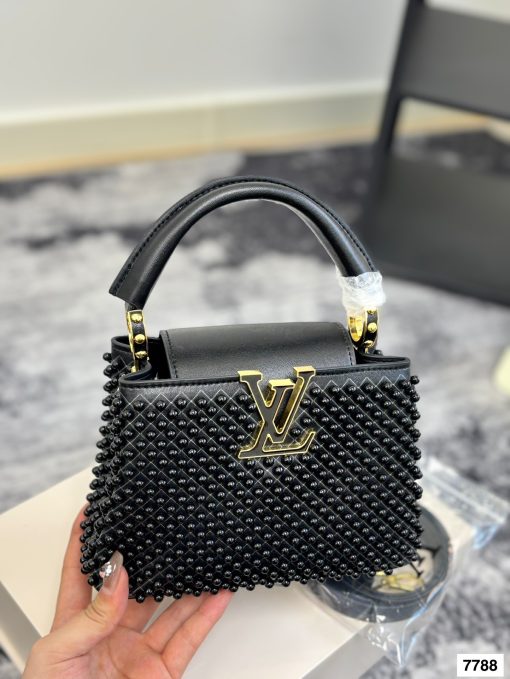 LV Capucines handbag - Image 7