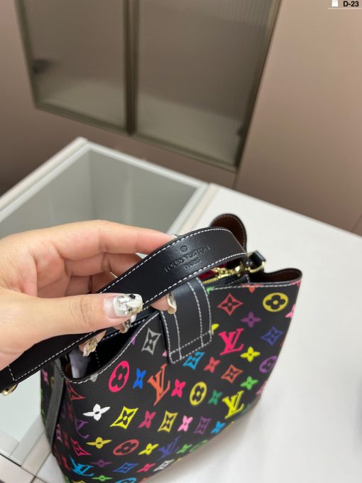 LV bucket bag - Image 6