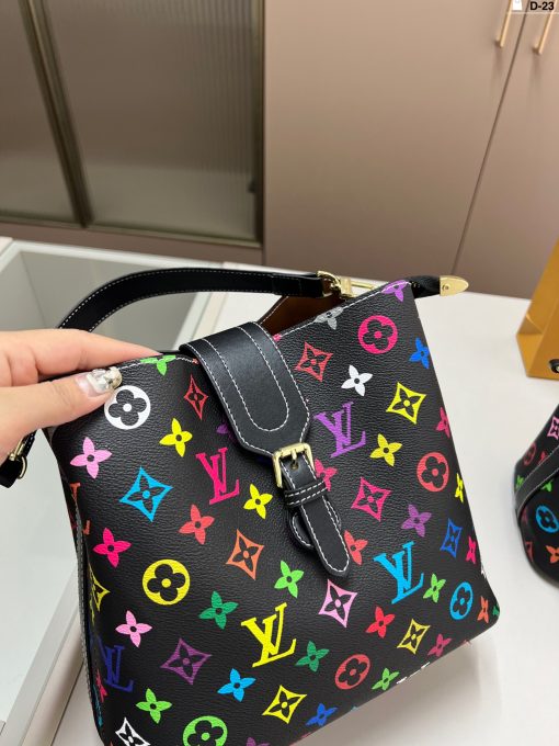 LV bucket bag - Image 5